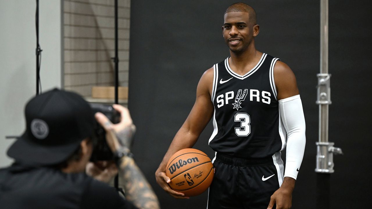 Chris Paul Berharap Bisa Bermain 2-3 Musim Lagi