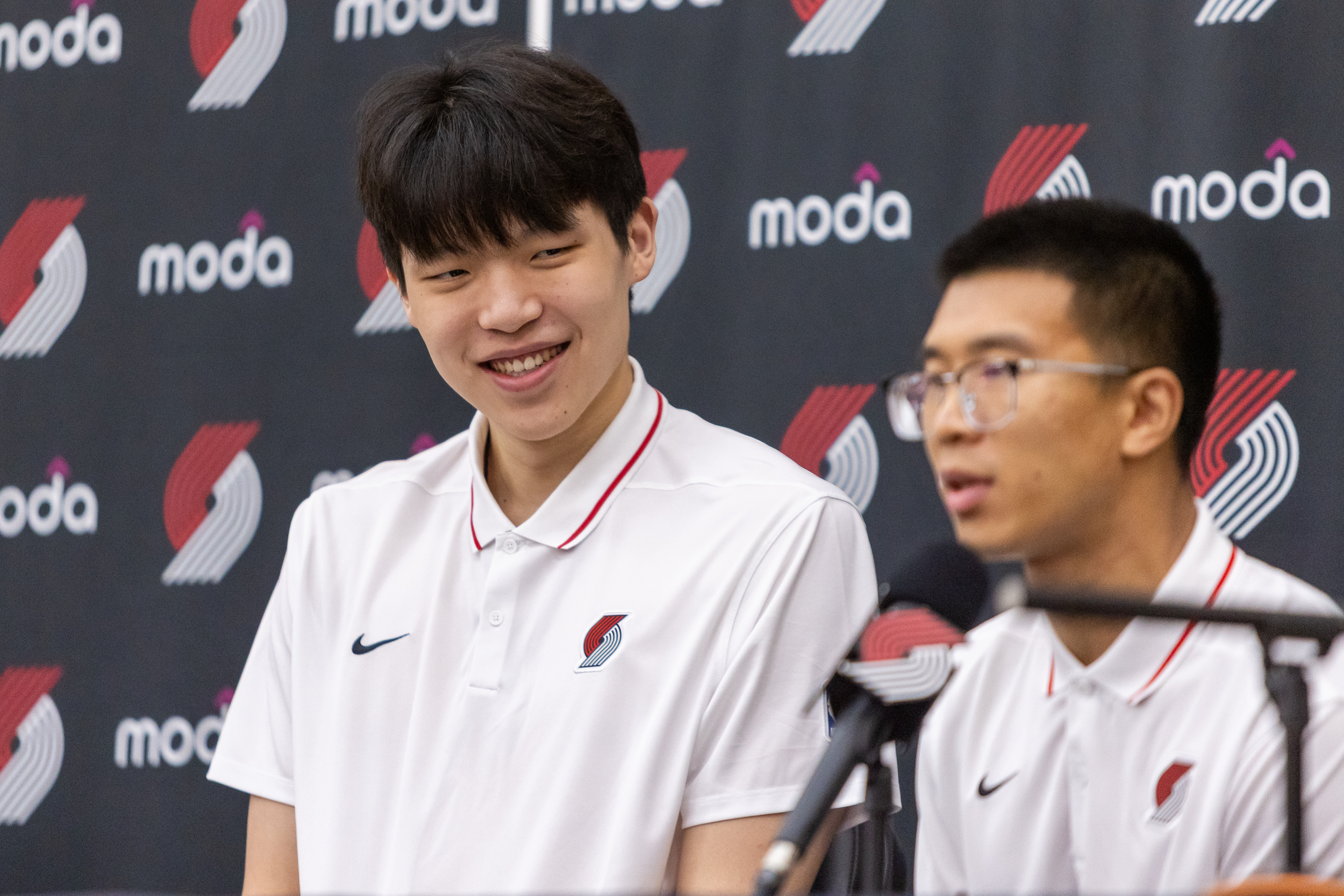 Debut Hansen di Blazers Berjalan Mulus